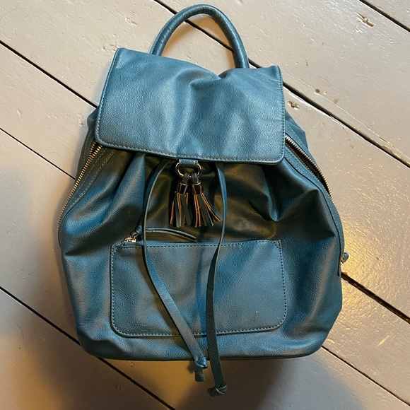Blue pleather knapsack - Picture 1 of 3